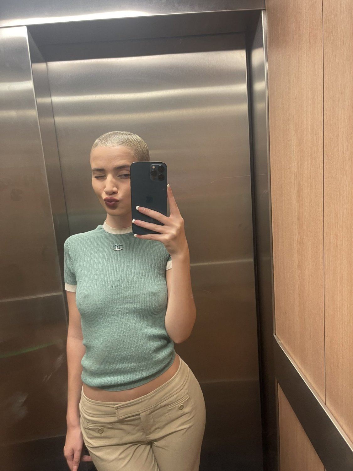 Slim shorthaired snow bunny #n1303v1k