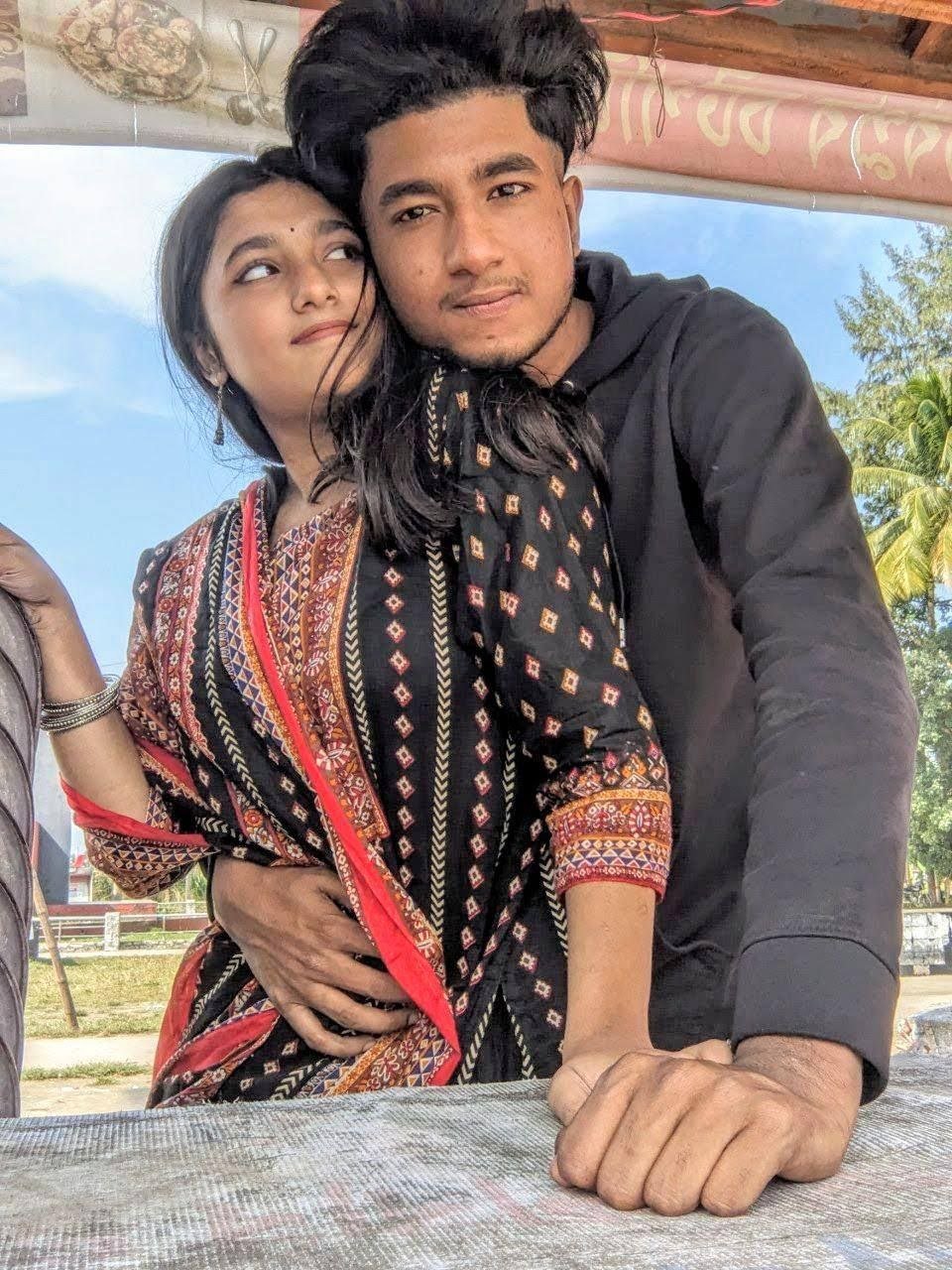 -π§π© Rafa & her Boyfriend + Rupa #FFJ7b9FW
