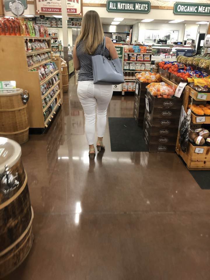Slutty blonde milf wife #teKoyhmW