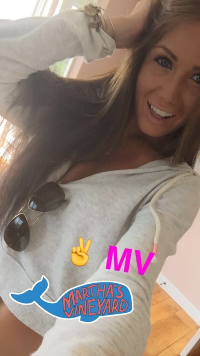 Courtney Webslut #dVcya7vZ