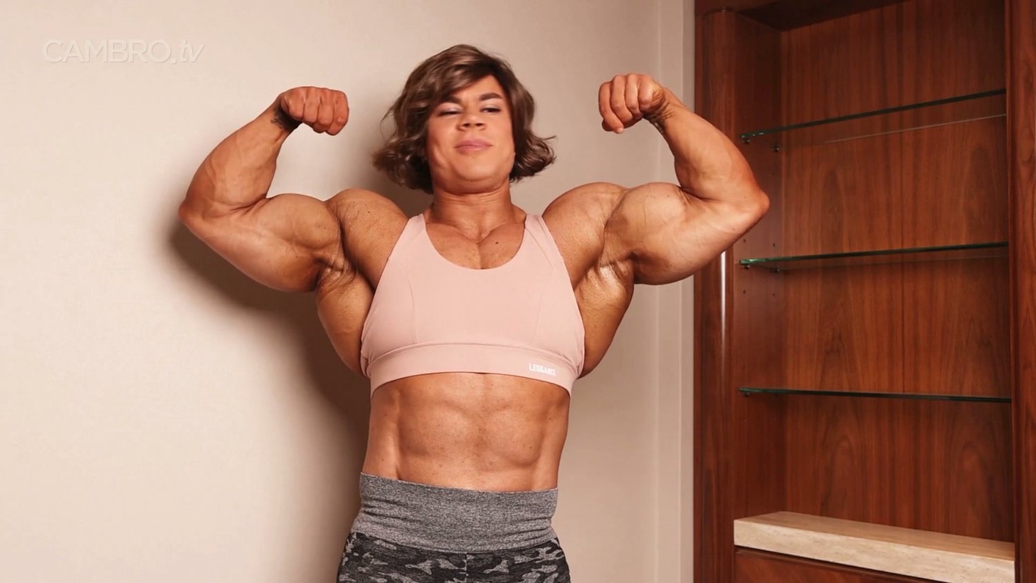 Mrs Korableva, those heavy slabs of muscle will make the judges's pants explode #DCXAWK2T