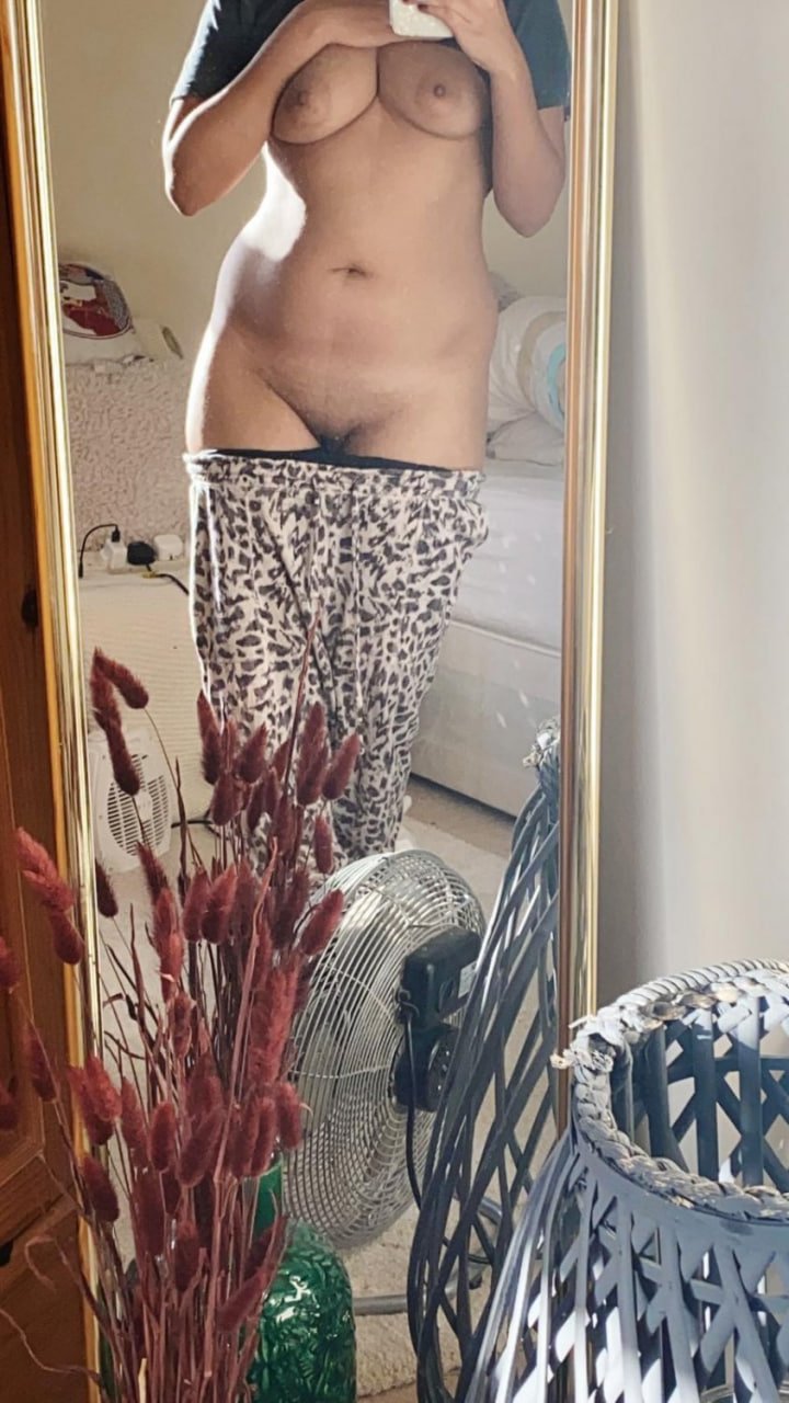 Hot Muslim Paki Exposed #cKKc8LFl