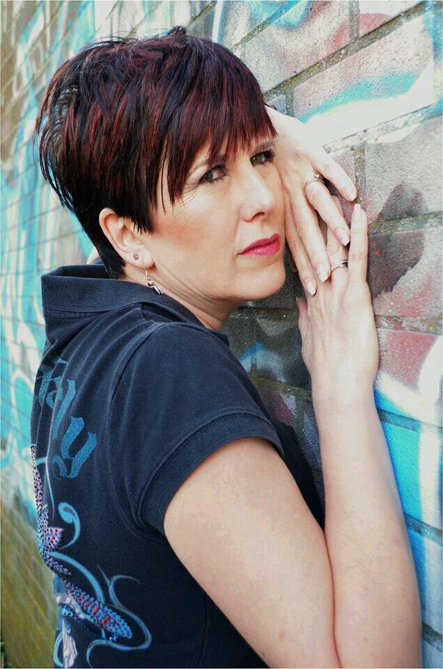 Uk British mature model Joyce Brown #iZXc8BsL