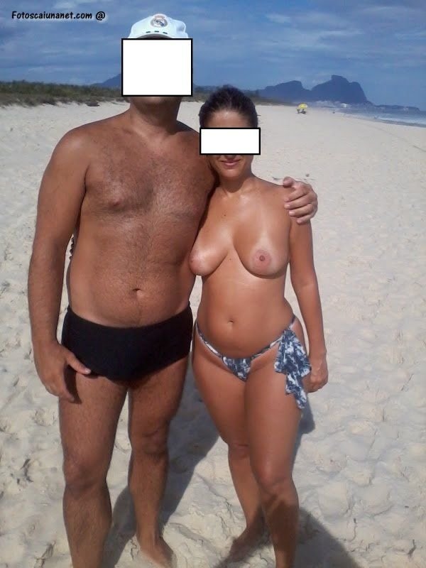 Esposa-exibindo-seus-peitos-grandes #X50nnzc1