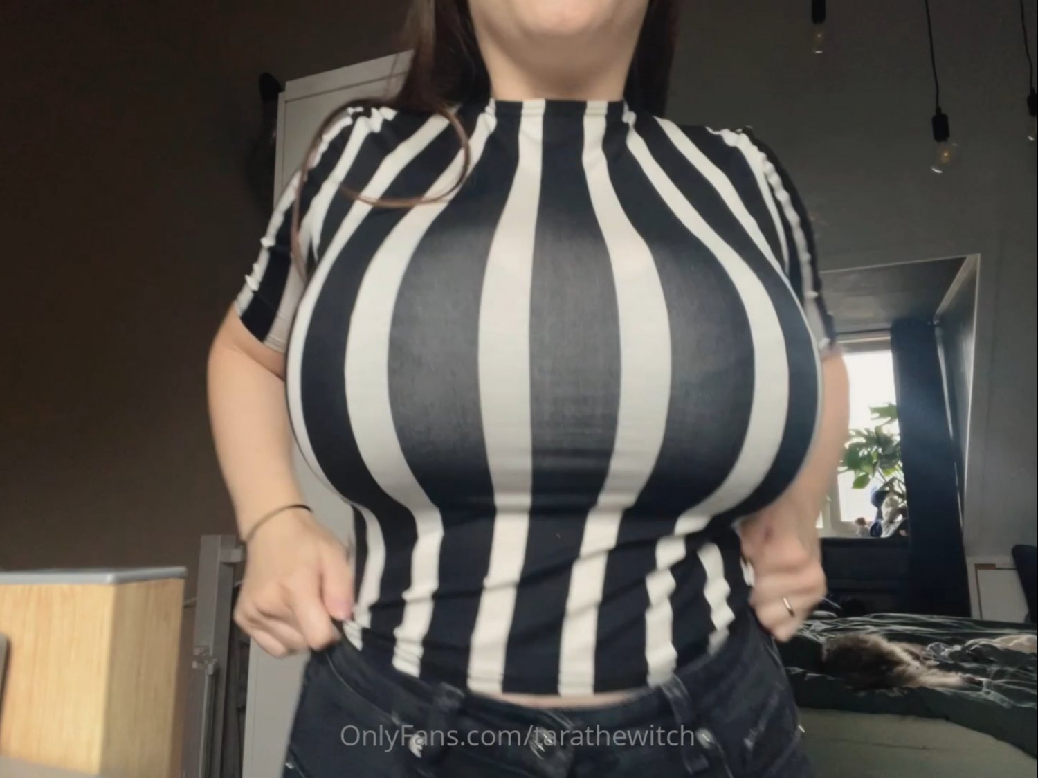 The bustiest referee on earth #c3QehSuc