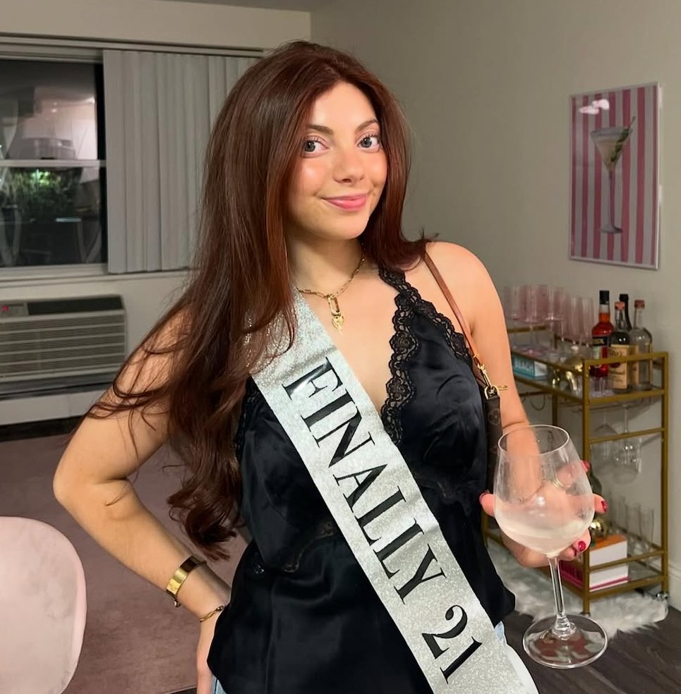 tiny slut amanda #8s1F2Pwz